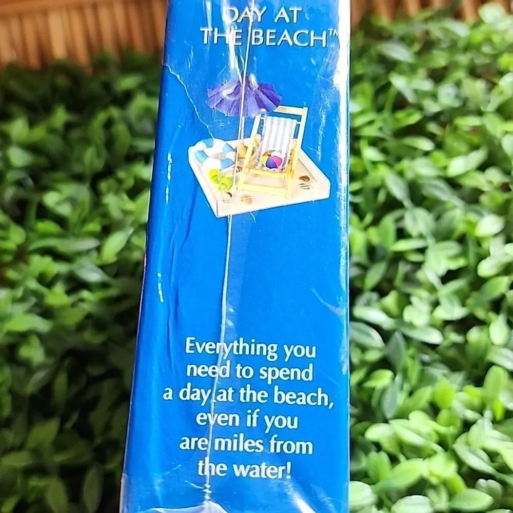 Beach! Novelty Day At The Beach Desk Top Miniature Display